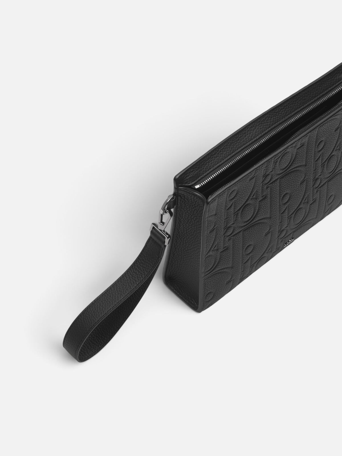 Black Pochette