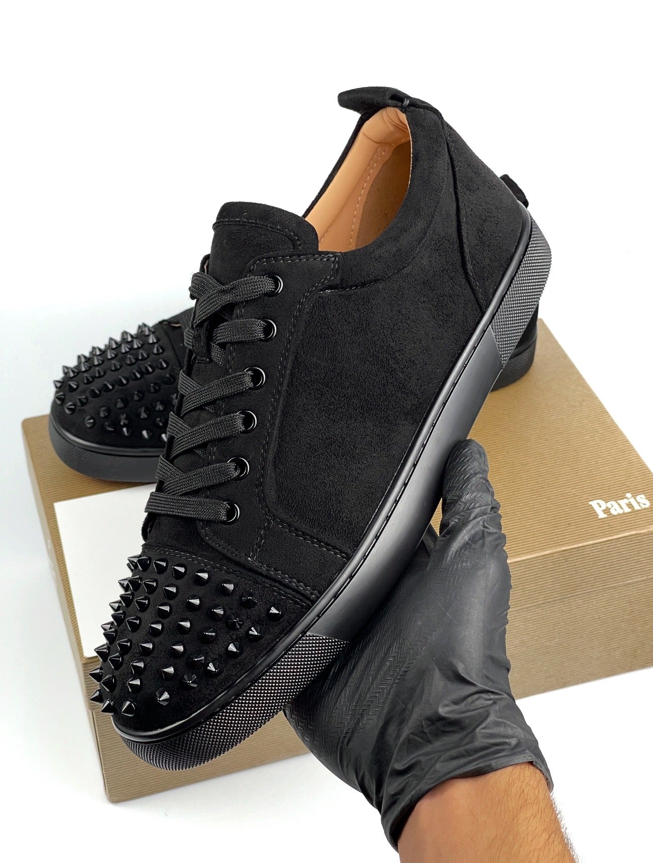 Louboutin Velur Negru