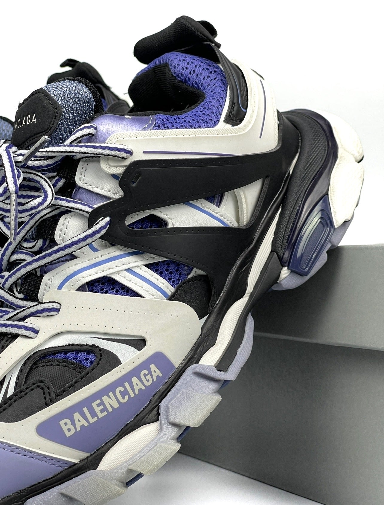 BALENCIAGA TRACK DRIPLOCKER.BG
