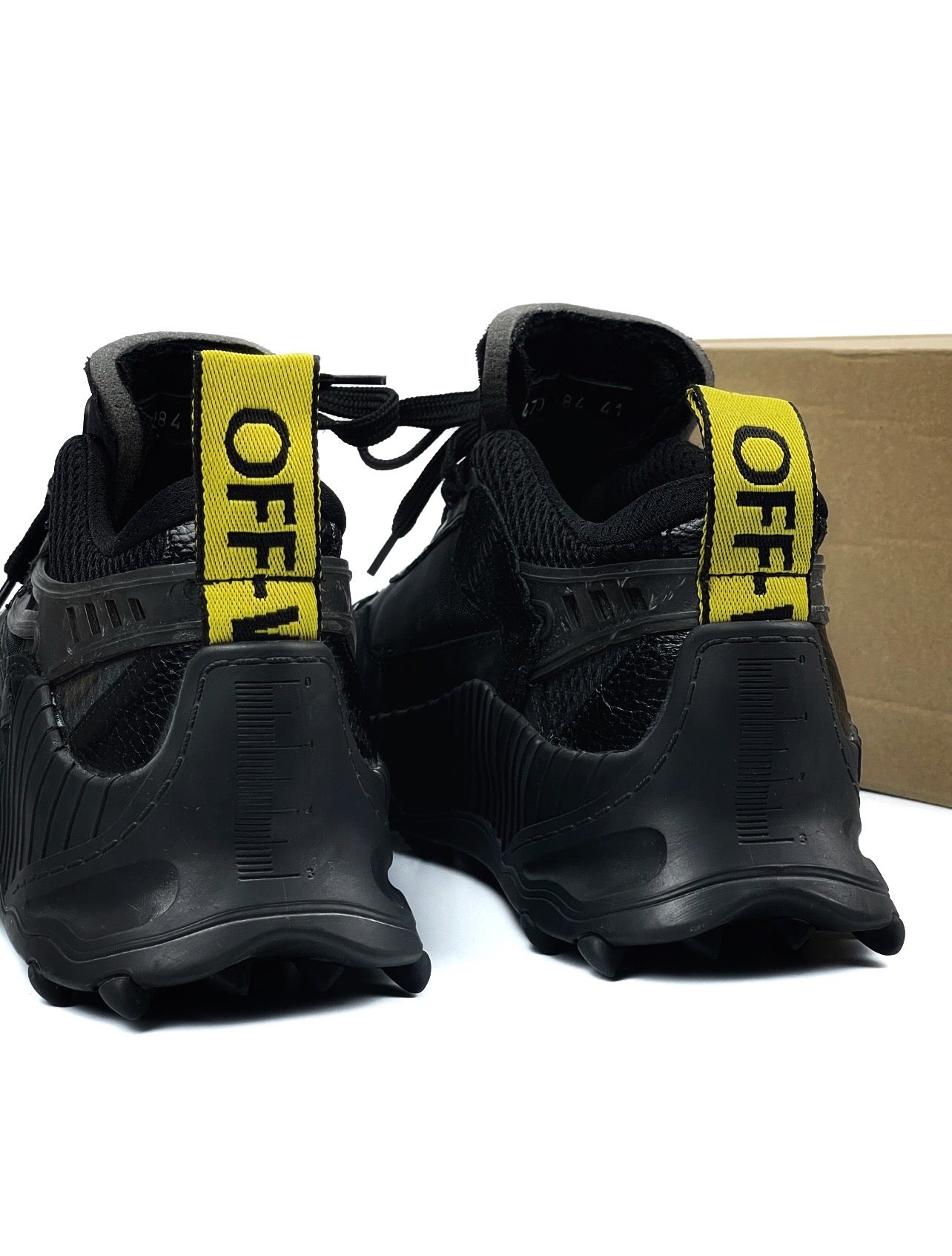 Off-White Odsy 1000