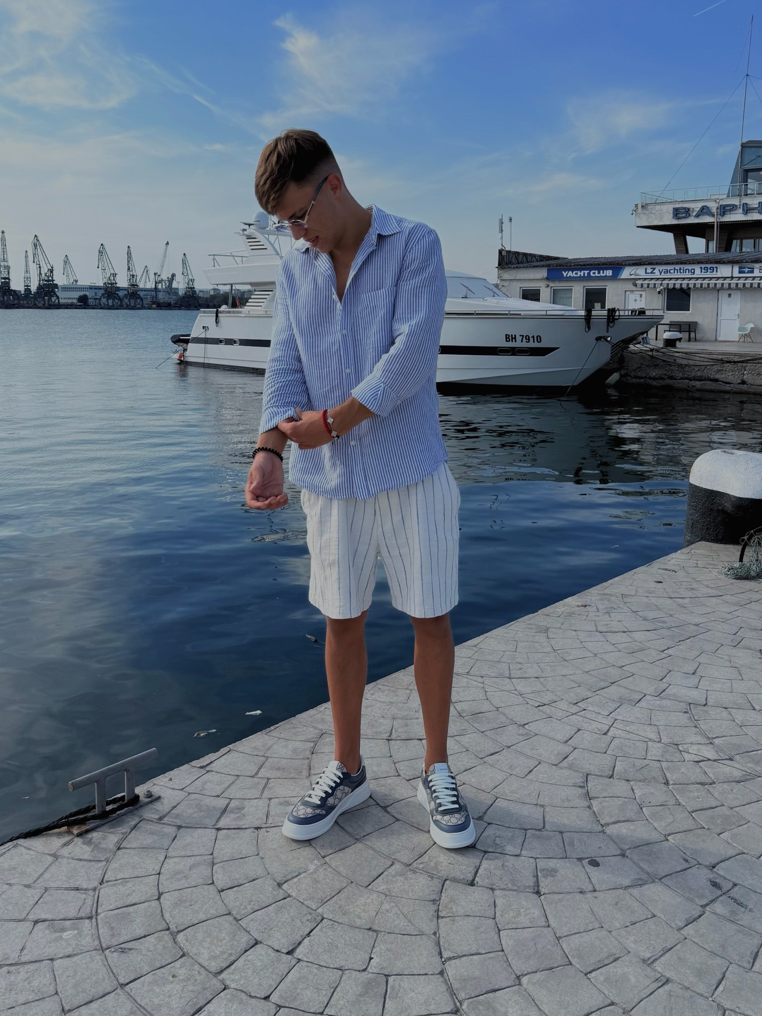 Adidași Gucci