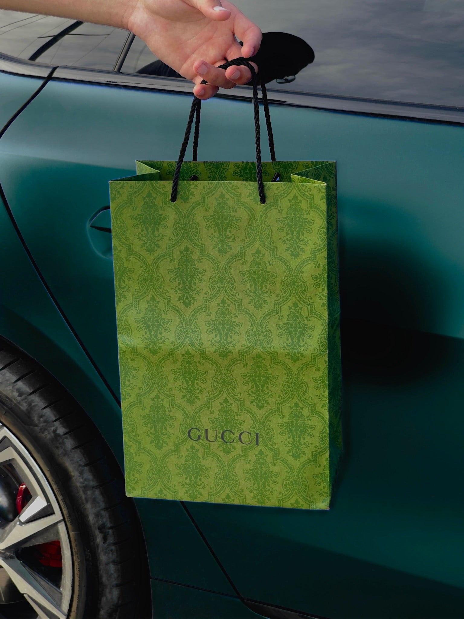 Adidași Gucci