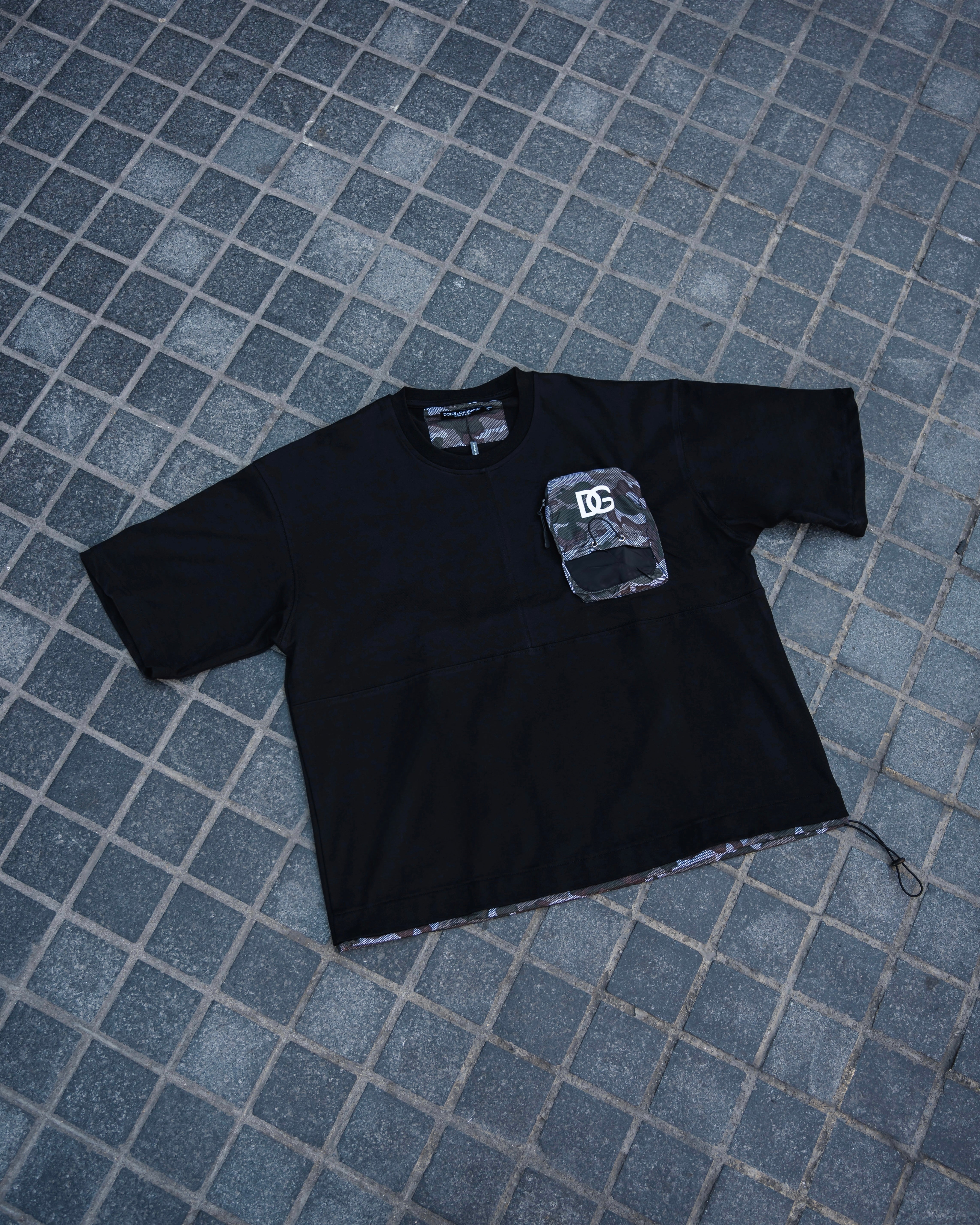Tricou DG