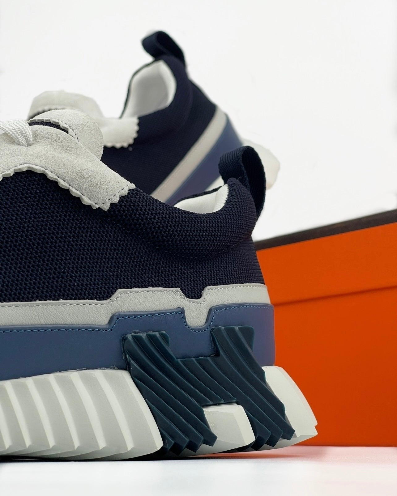 Hermés Bouncing