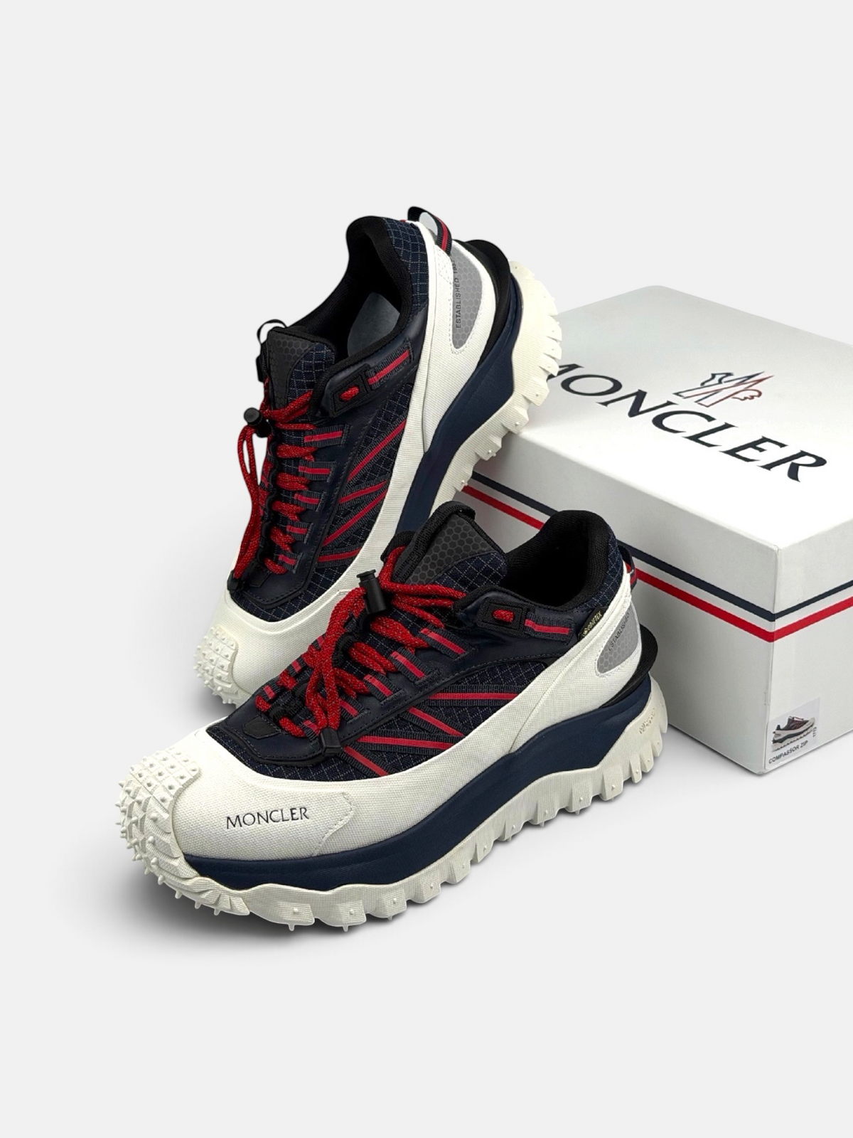 Adidași Moncler