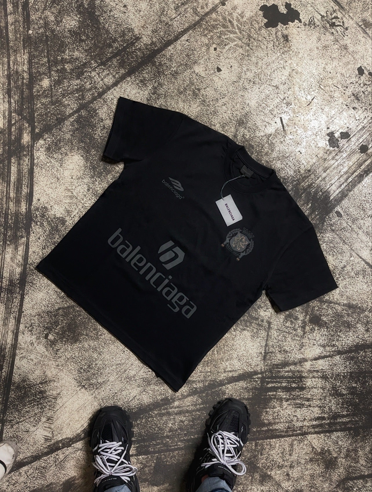 Tricou Balenciaga