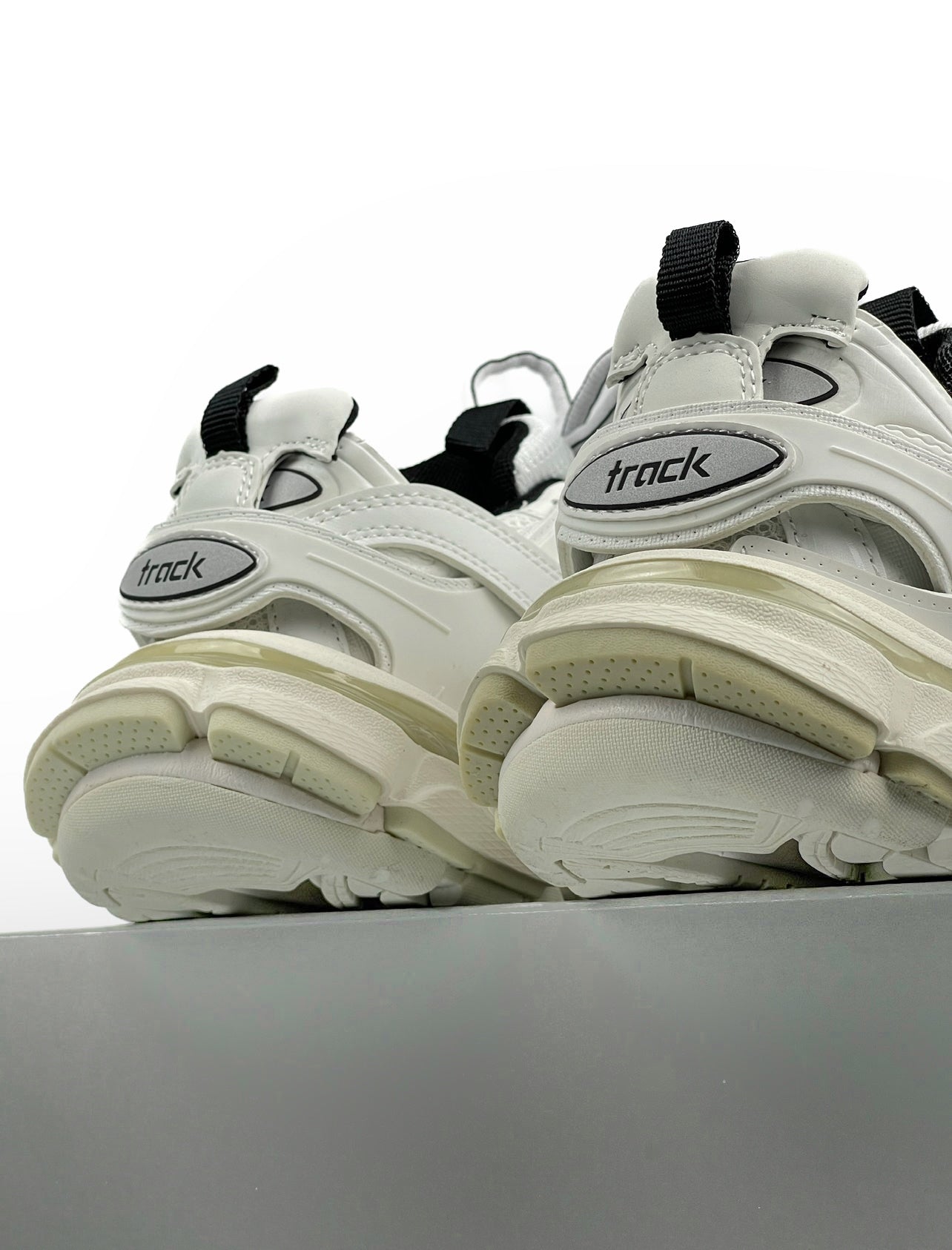 BALENCIAGA TRACK