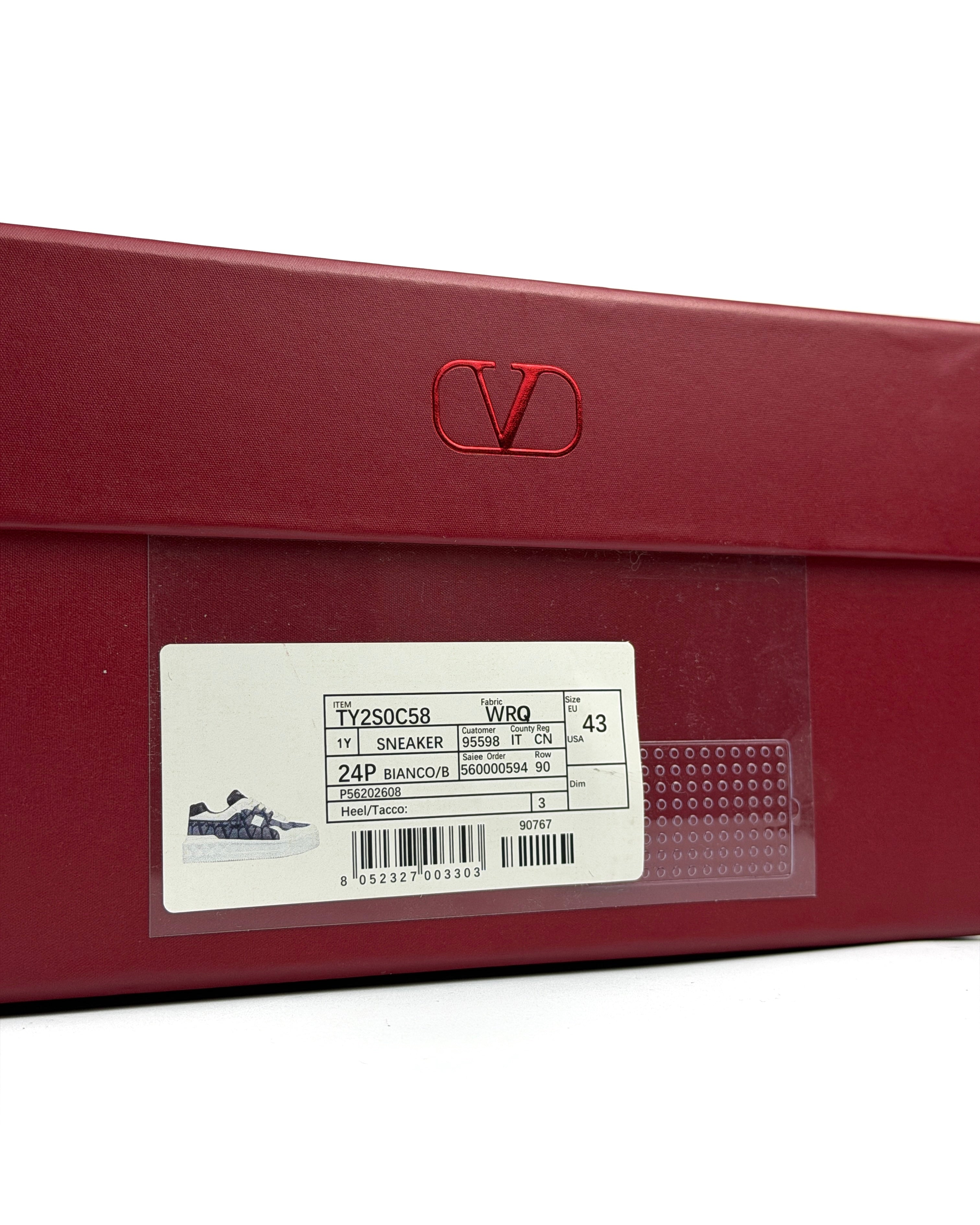 Valentino One Stud