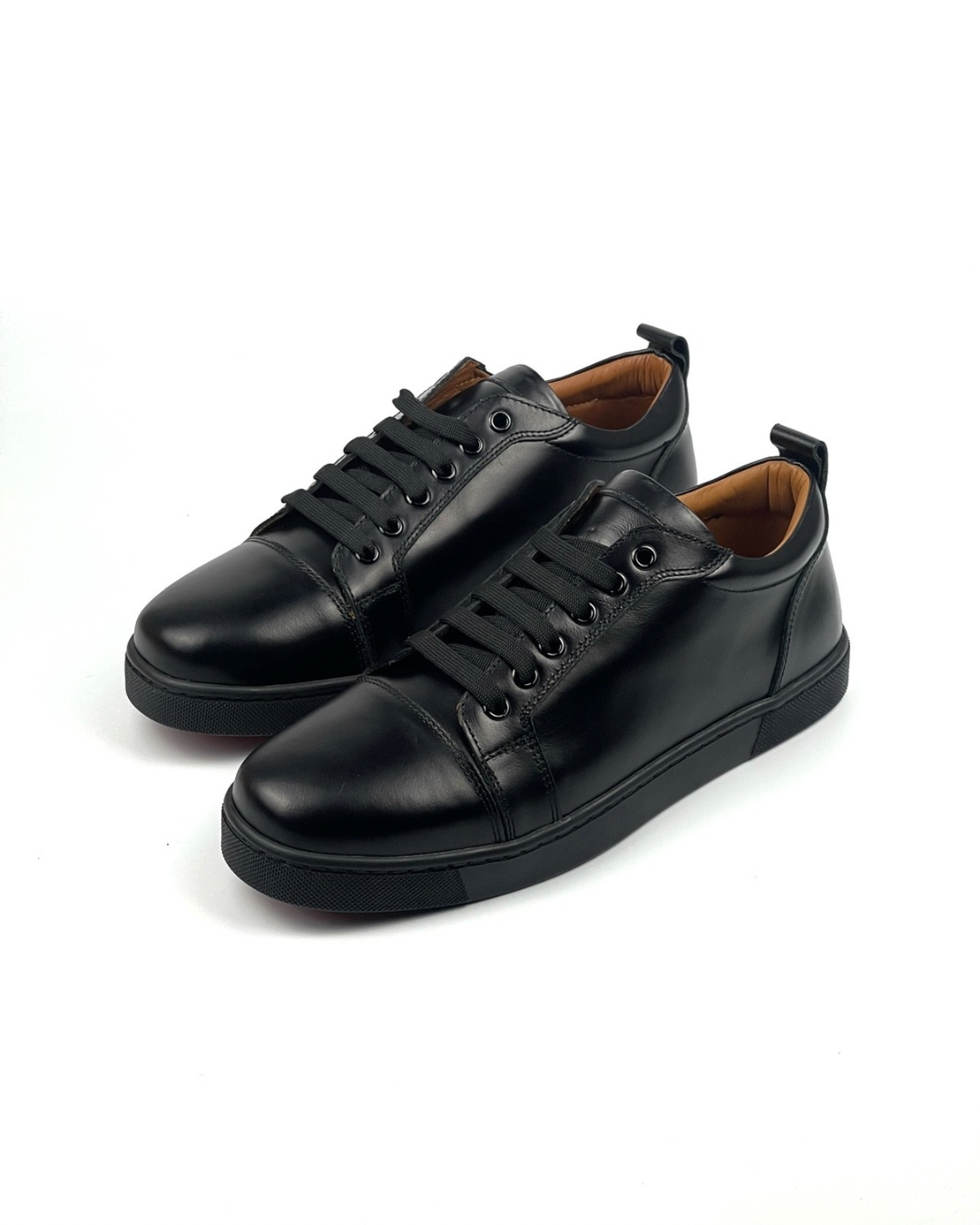 Louboutin Piele Neagră