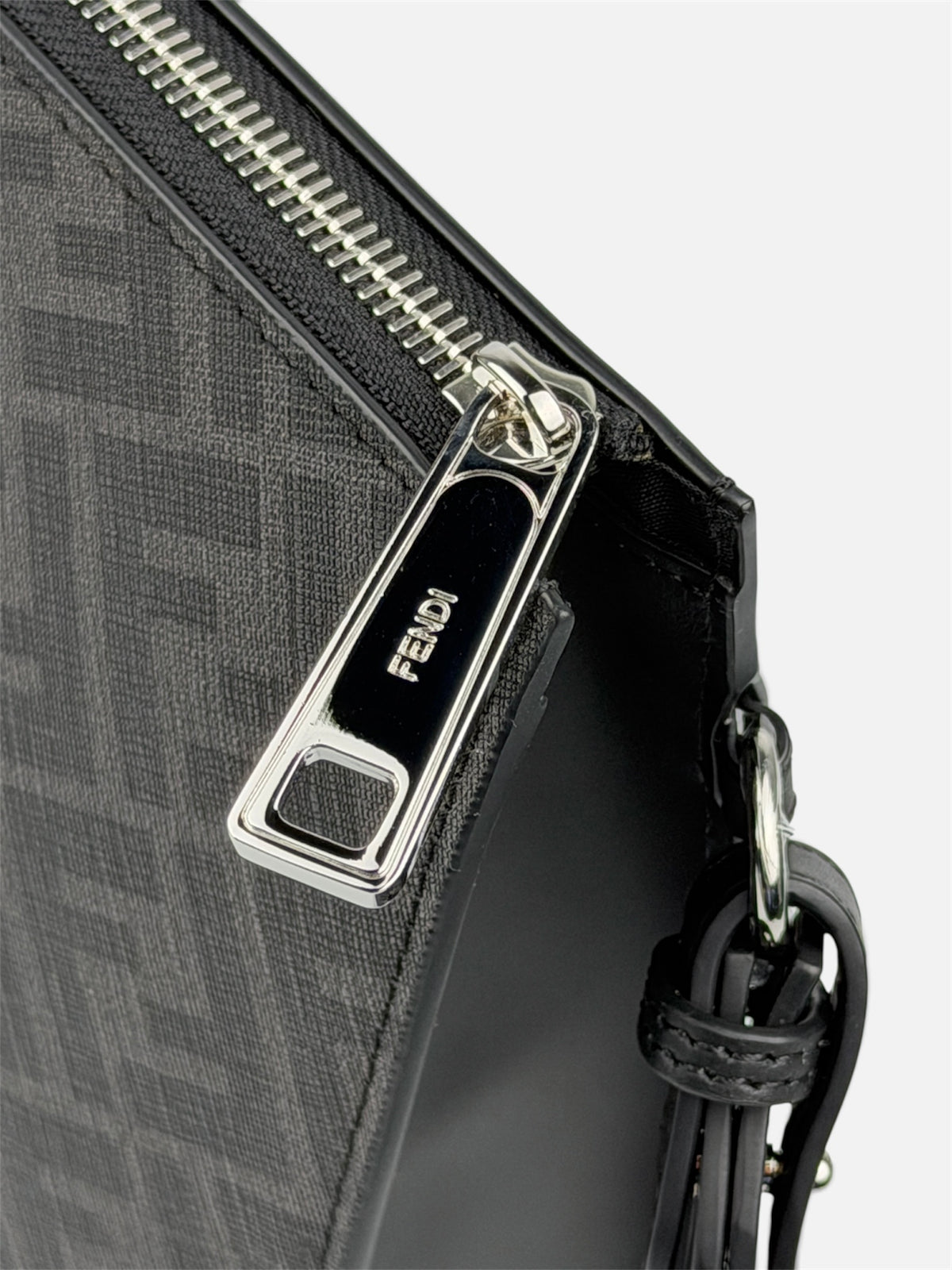 FF Monogram Pochette