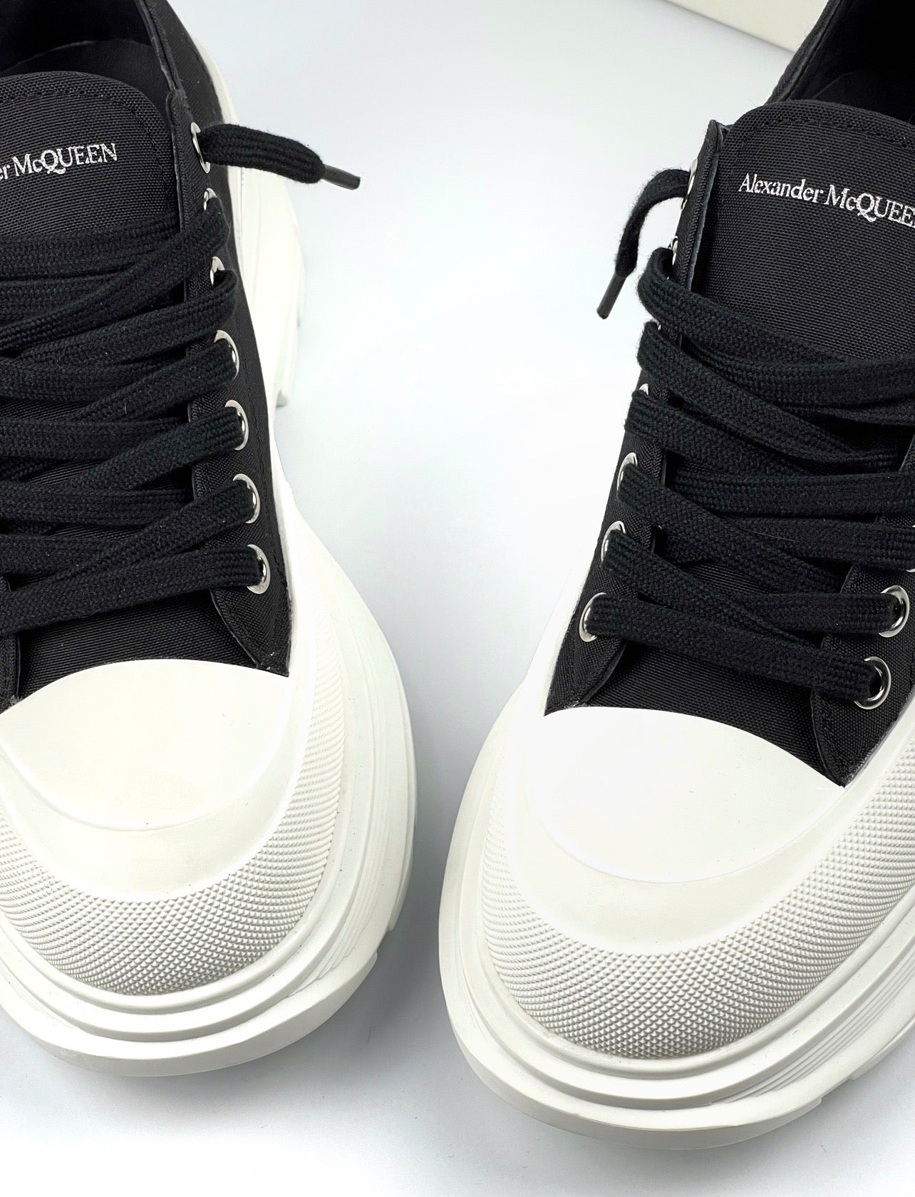 Alexander McQueen DRIPLOCKER.BG