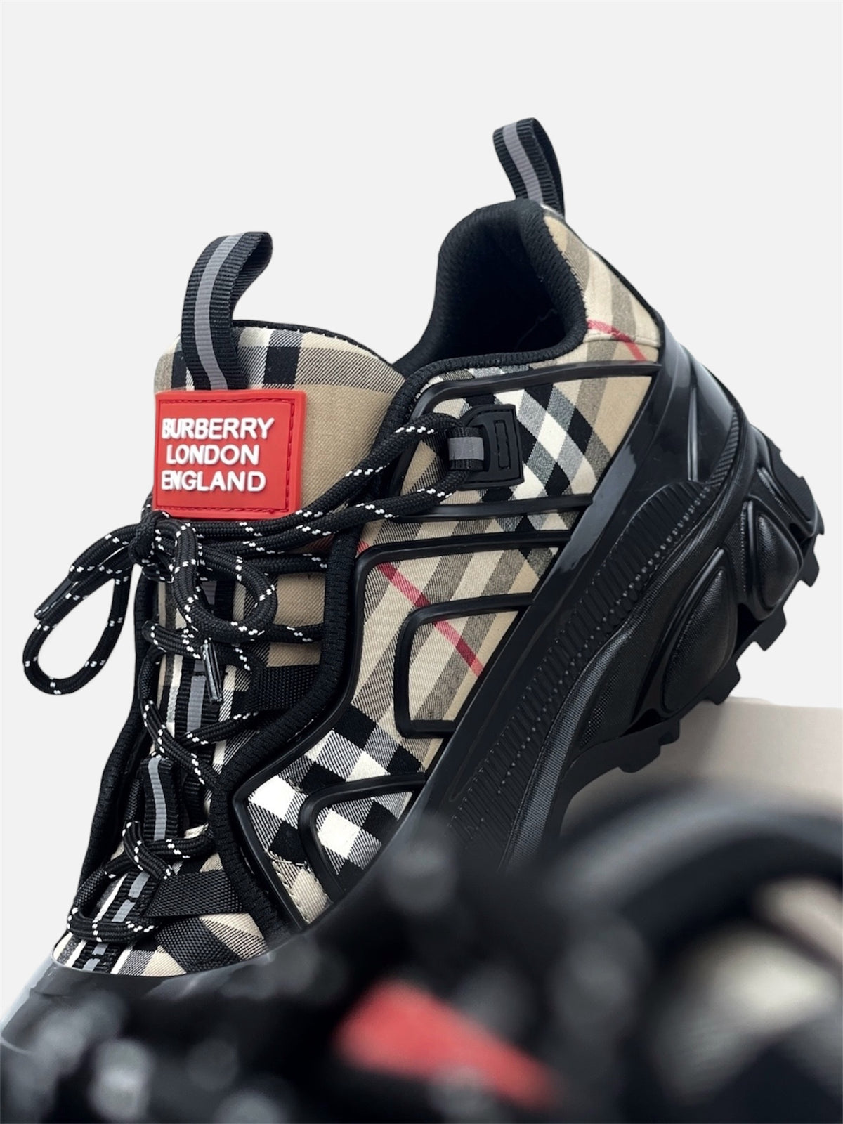 Burberry Arthur