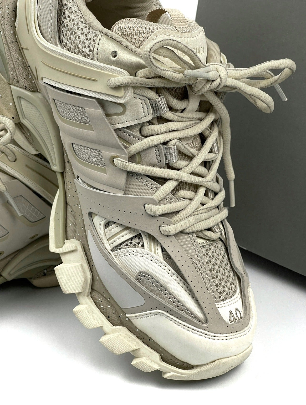 BALENCIAGA TRACK DRIPLOCKER.BG