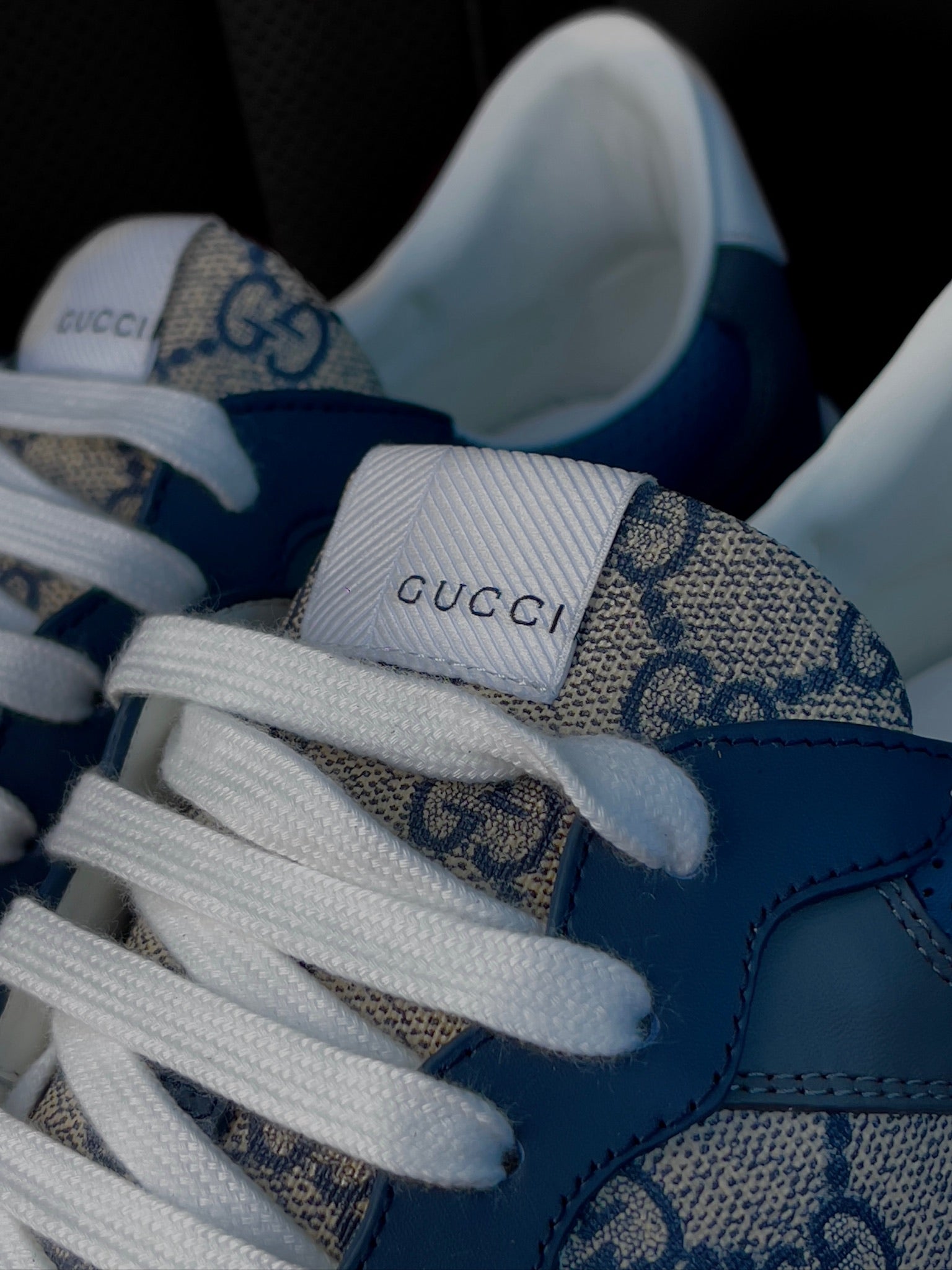 Adidași Gucci