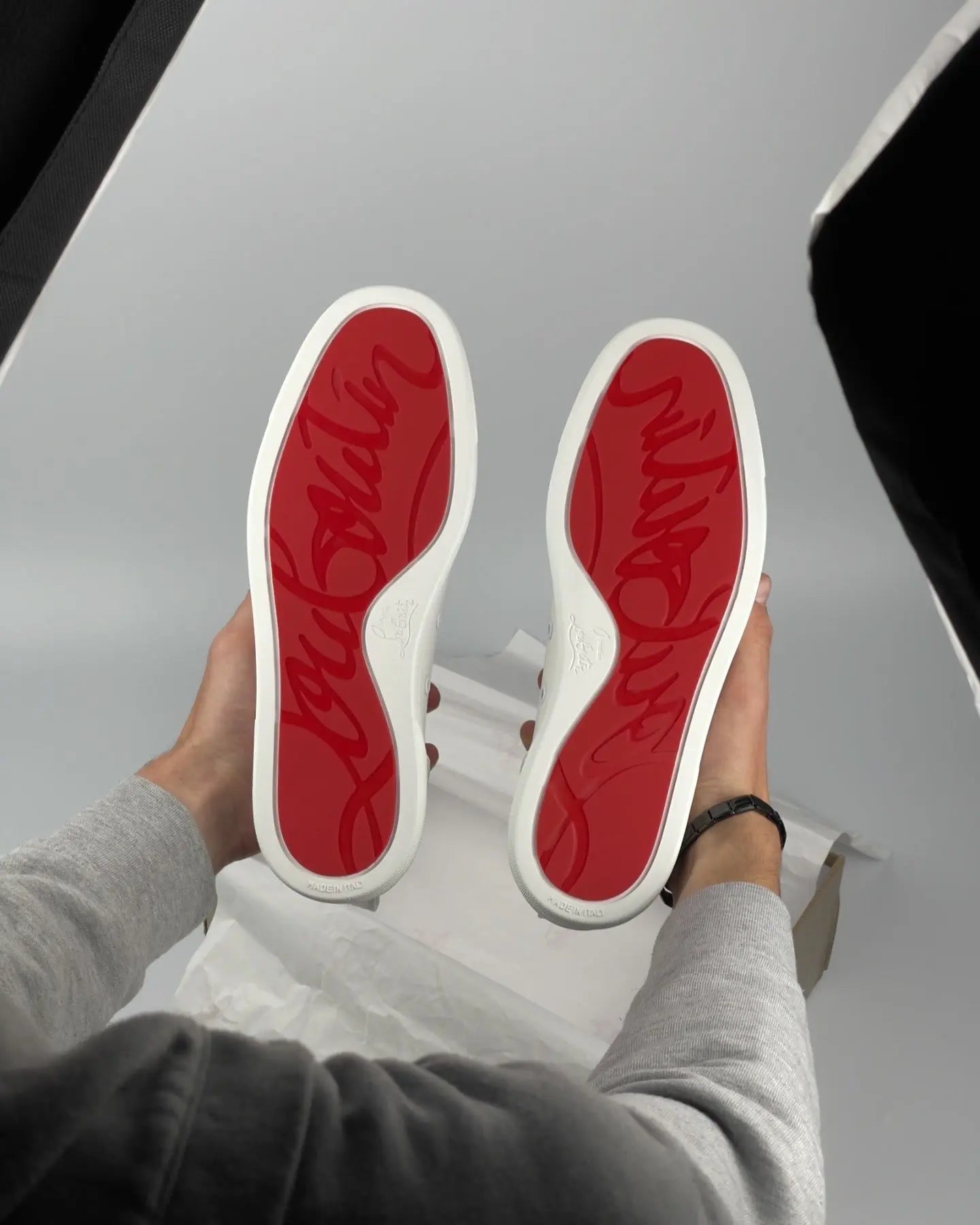 LOUBOUTIN WHITE LEATHER DRIPLOCKER.BG