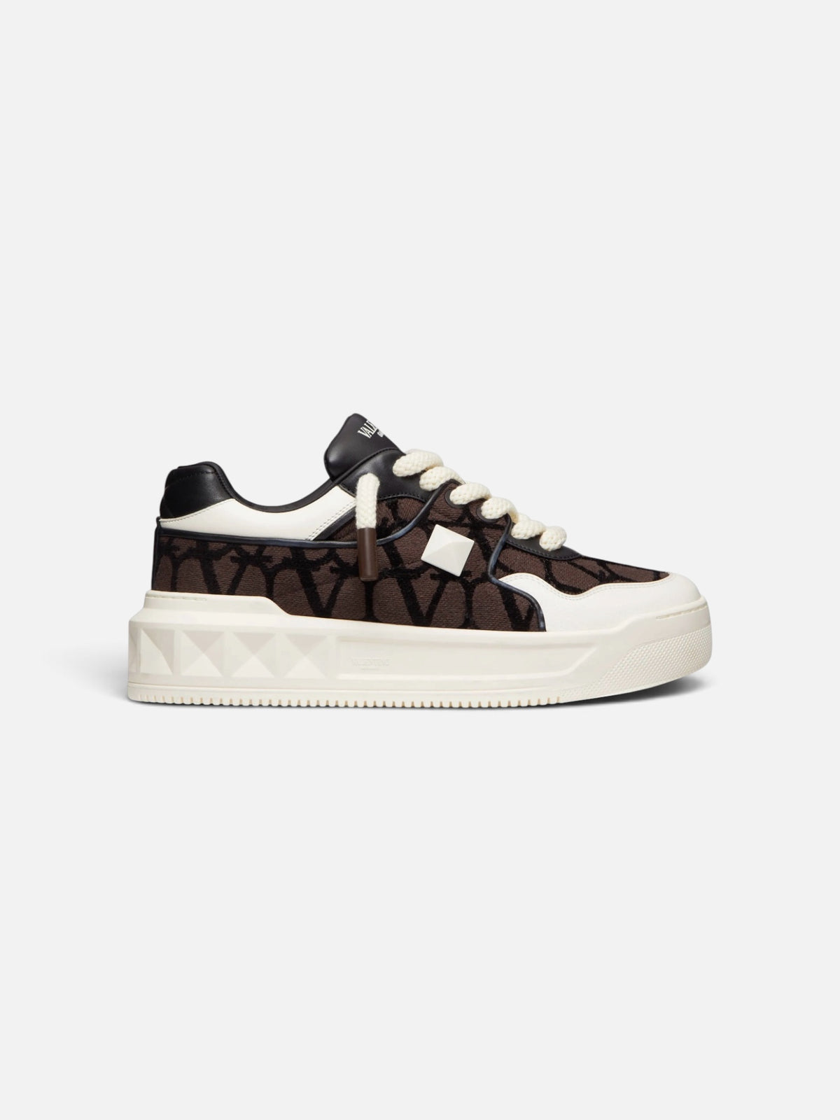 Valentino One Stud