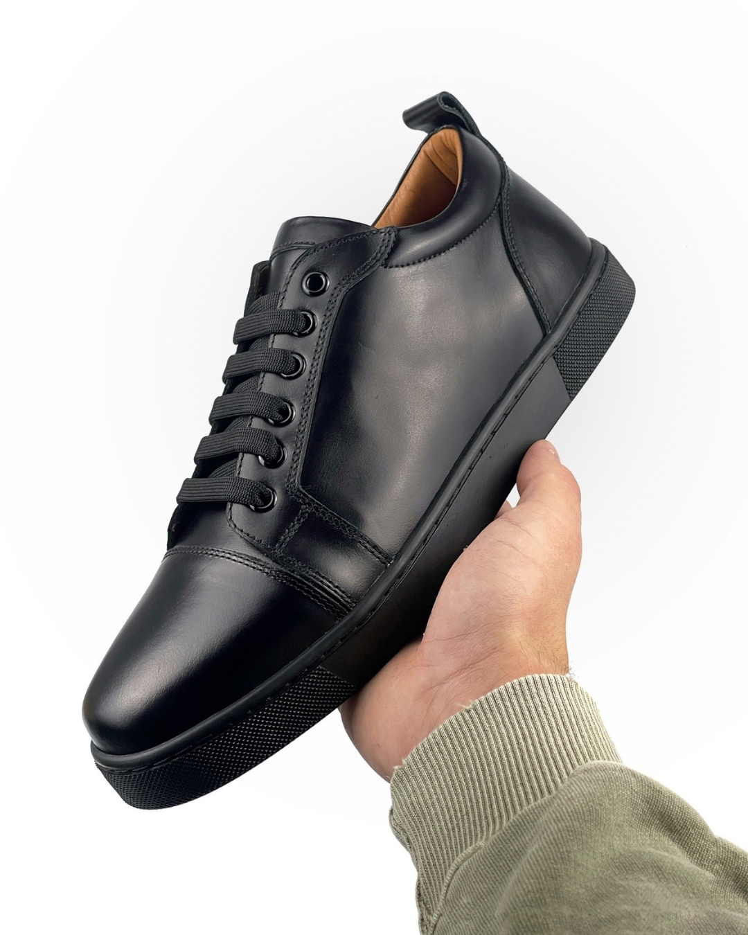 Louboutin Piele Neagră