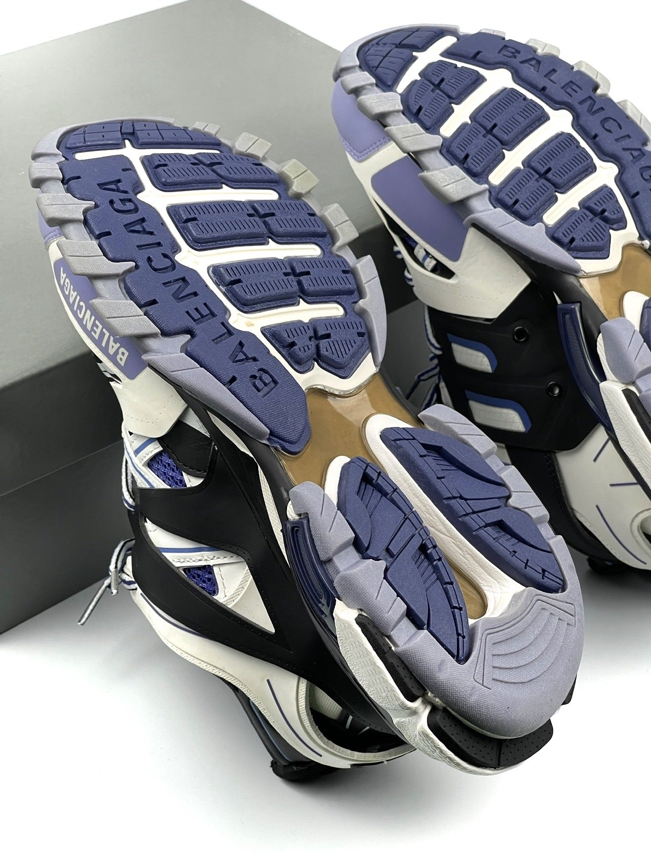 BALENCIAGA TRACK DRIPLOCKER.BG