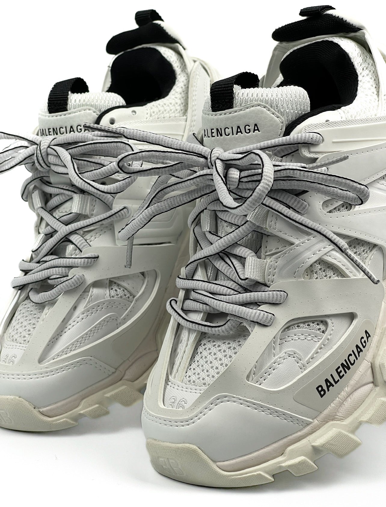 BALENCIAGA TRACK