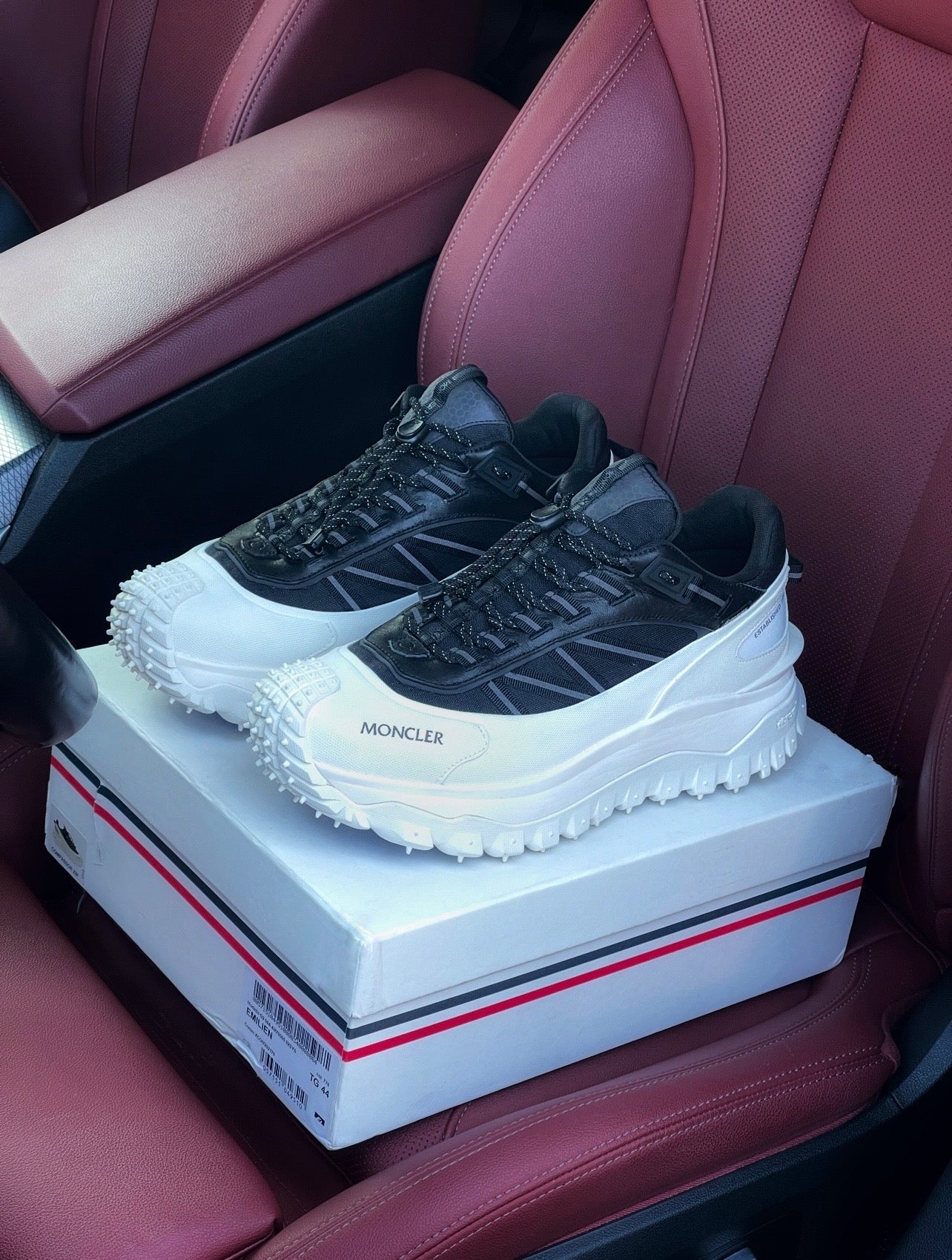 Adidași Moncler