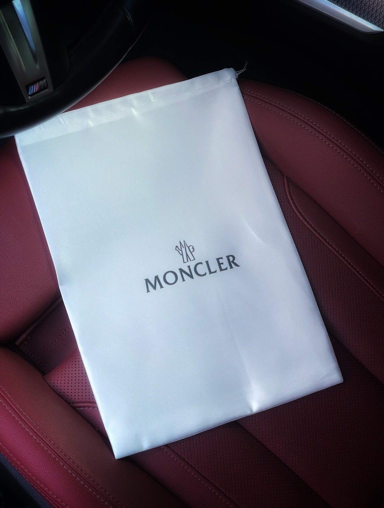 Adidași Moncler