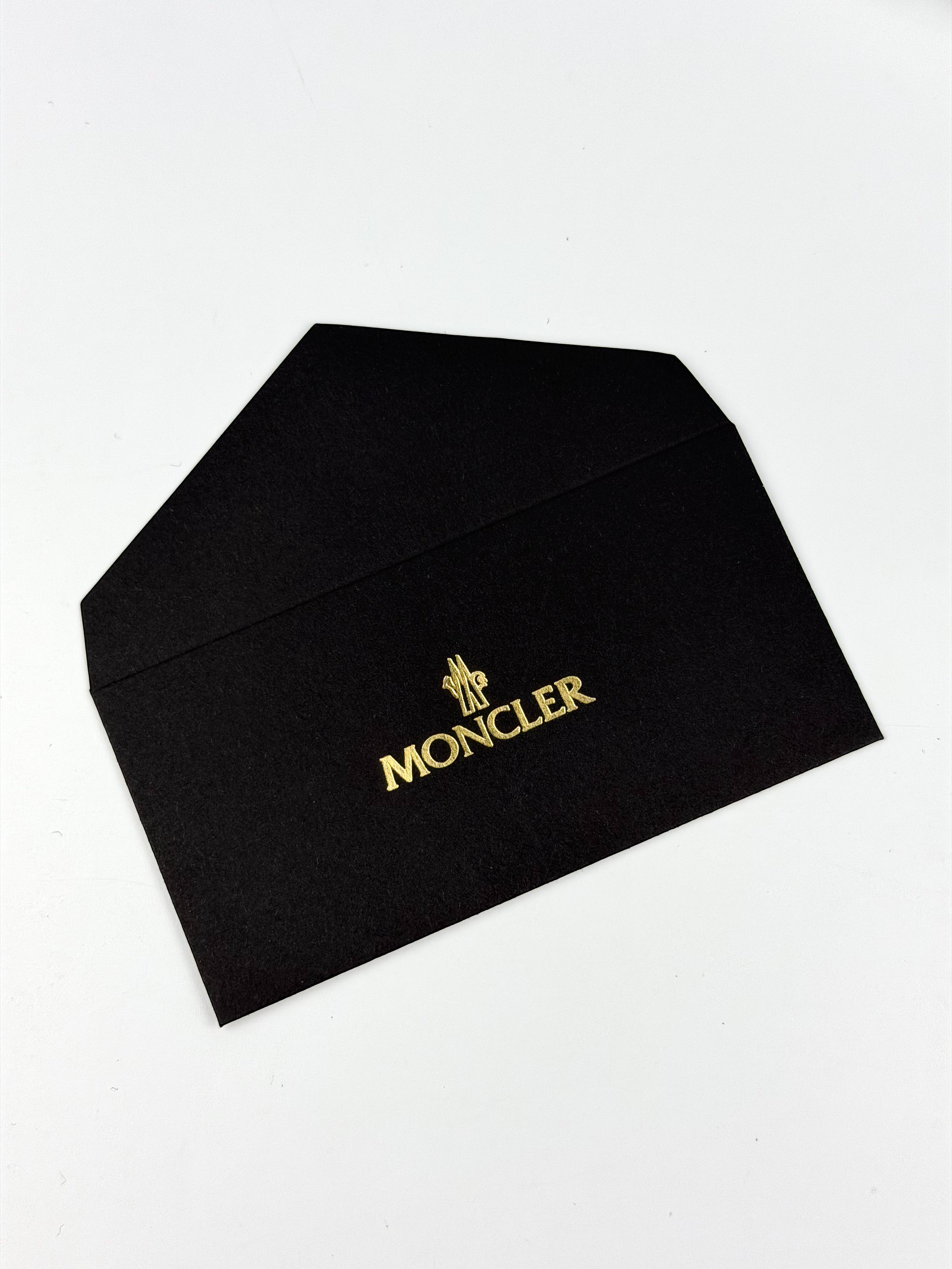 Adidași Moncler