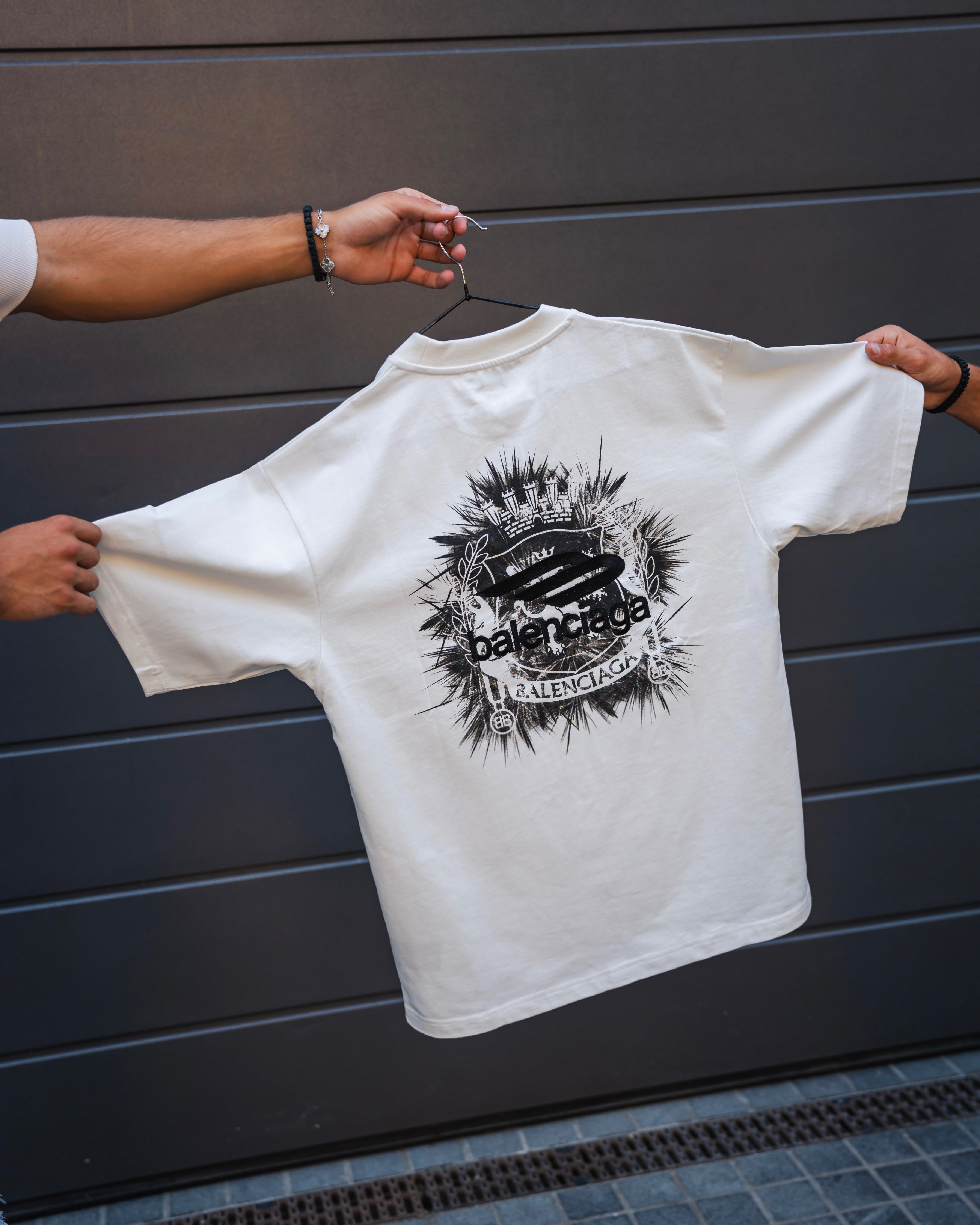 Tricou Balenciaga
