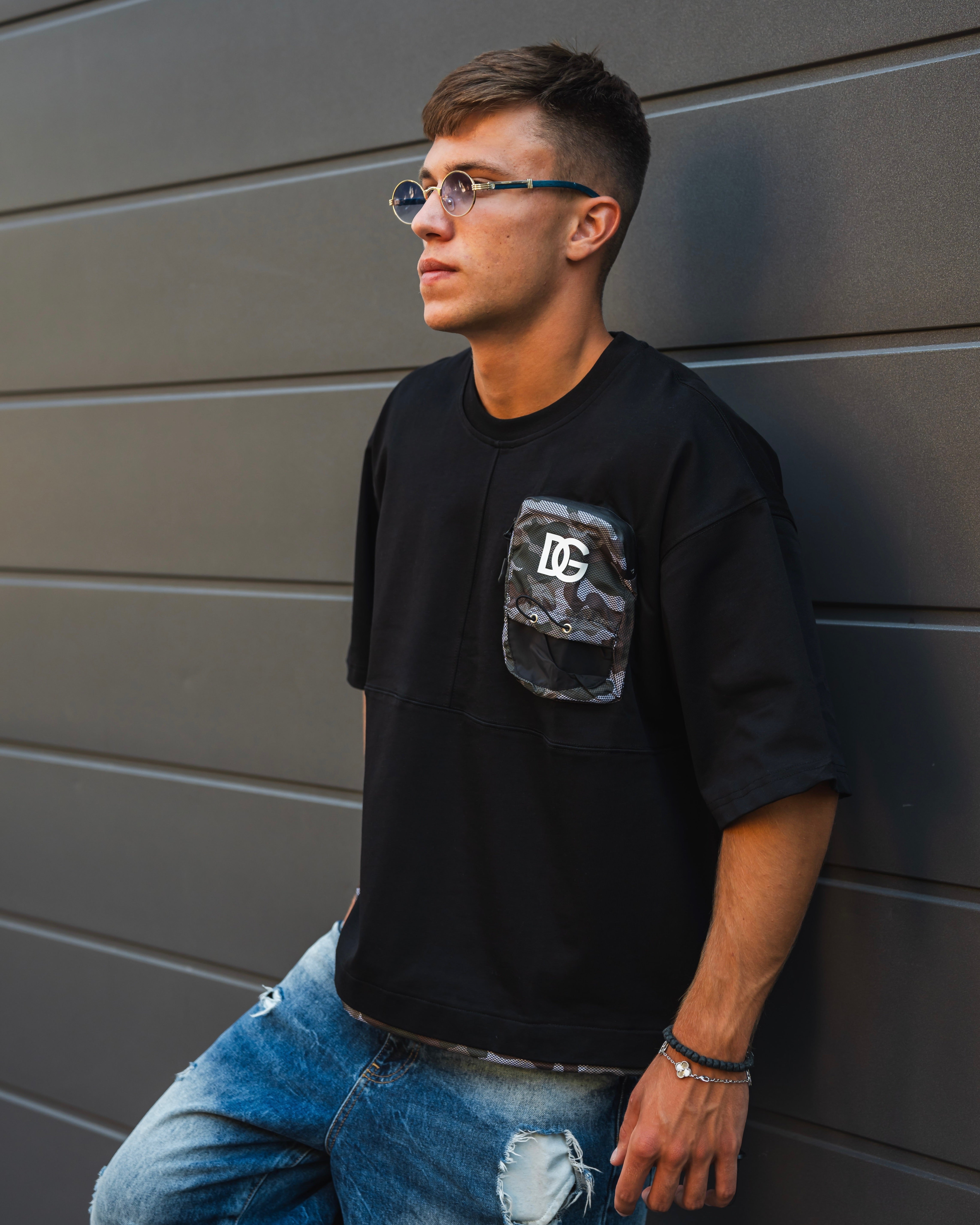 Tricou DG
