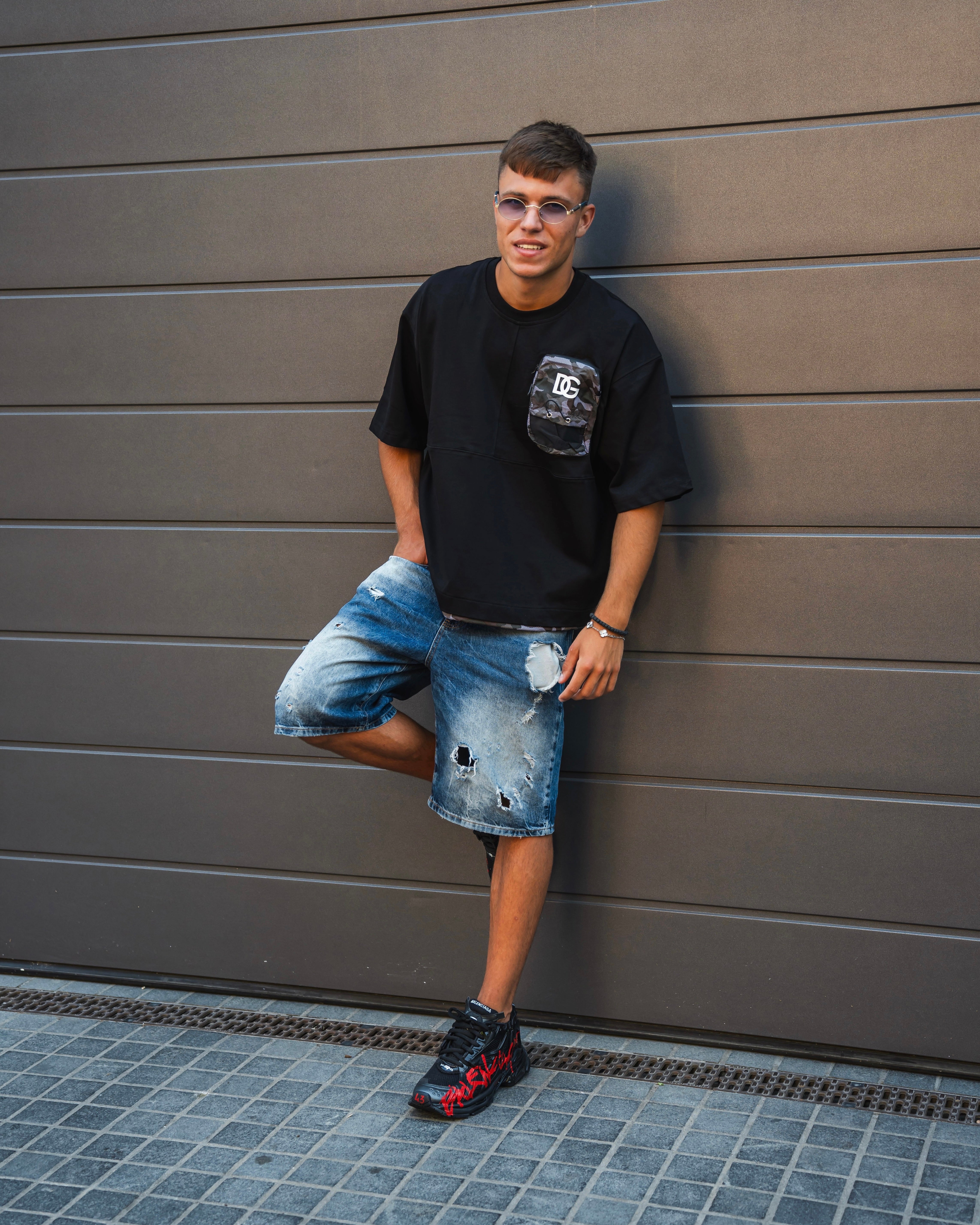 Tricou DG