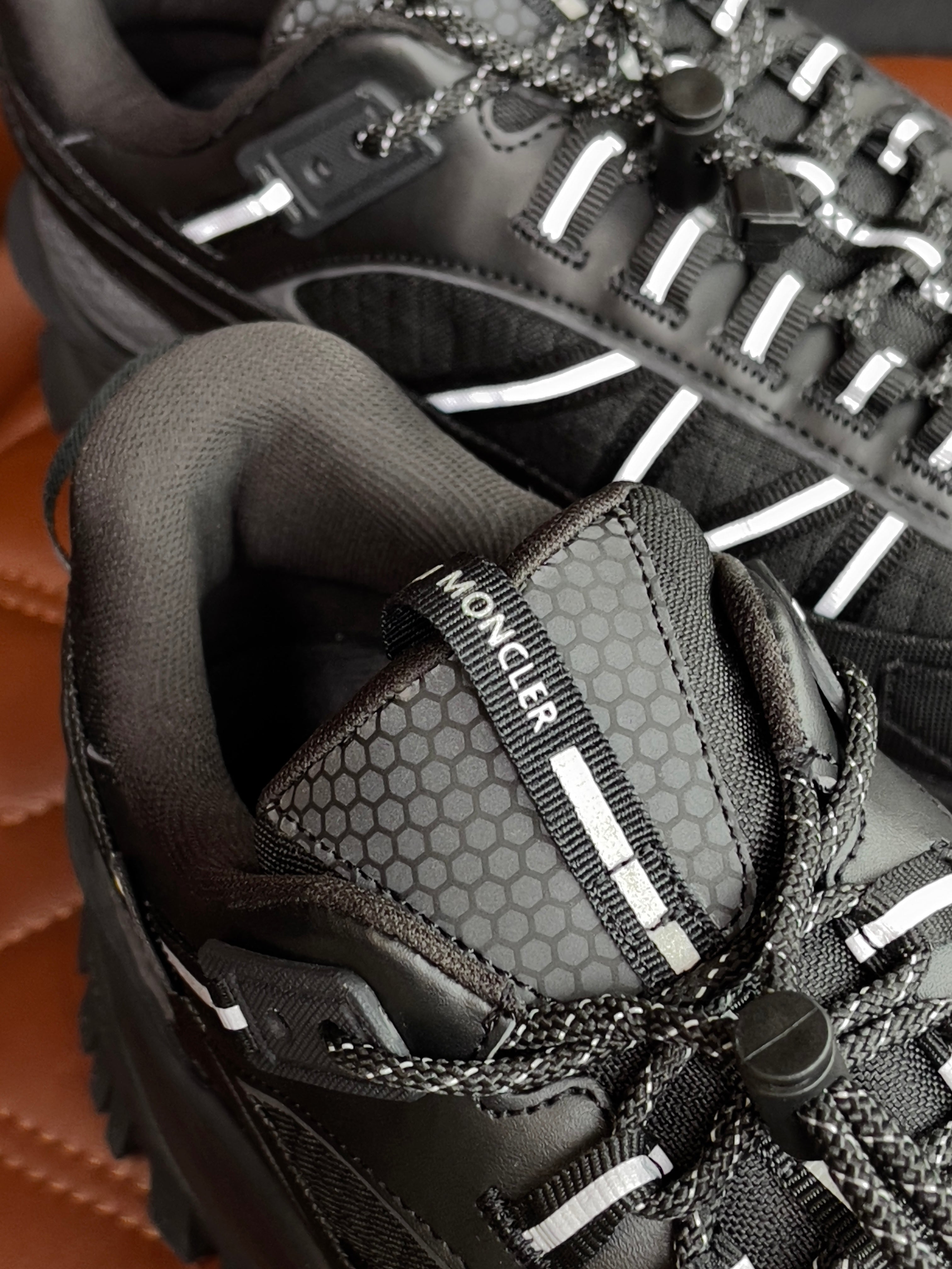 Adidași Moncler